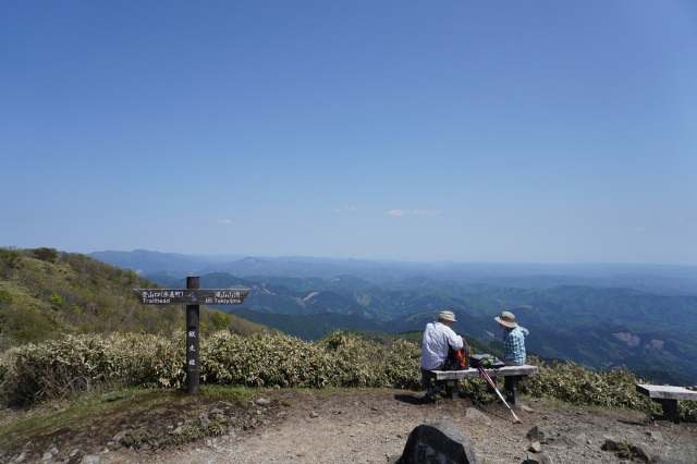 登山初心者におすすめ!那岐山の山頂からの360度の大パノラマ!
